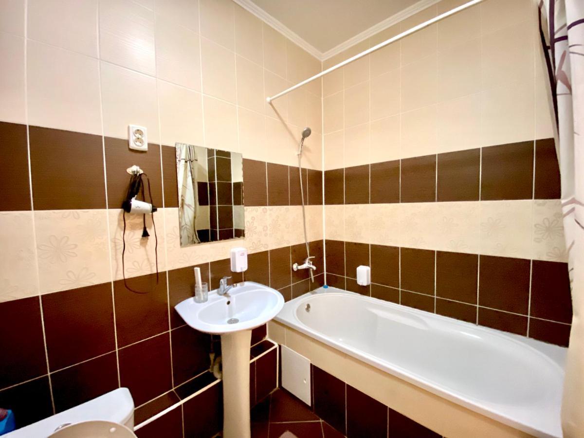 Sarai-Batu Guest House Atyraū Zewnętrze zdjęcie